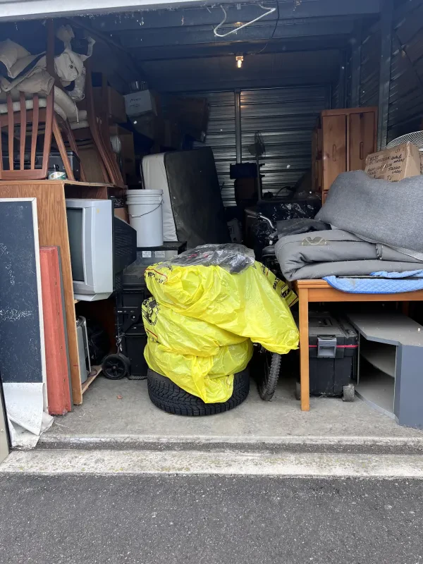 Whatcom Rubbish Removal - photo 2