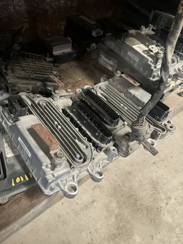 M&M Truck Parts - photo 2