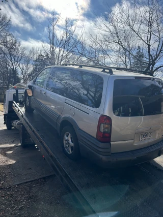 Cash for junk cars with or without title Saint Louis mo