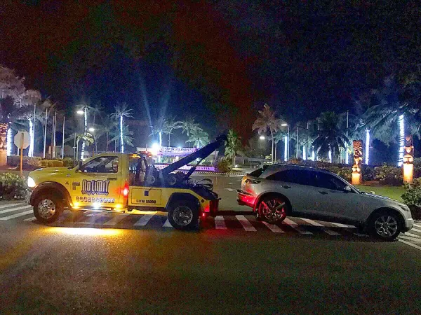 No Limit Towing and Recovery - photo 2