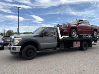 E&E Auto Recycle & Towing LLC