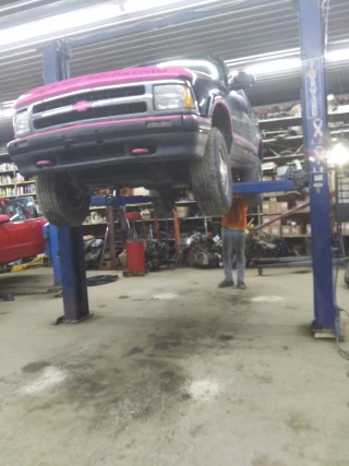 Bruce R Moore Auto Salvage