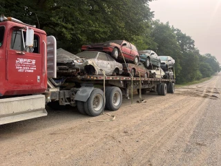 Jeff's Auto Wrecking | Cash for Vehicles, Farm Machinery & Metals