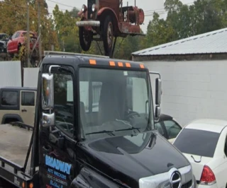 Broadway Auto Wreckers Ltd
