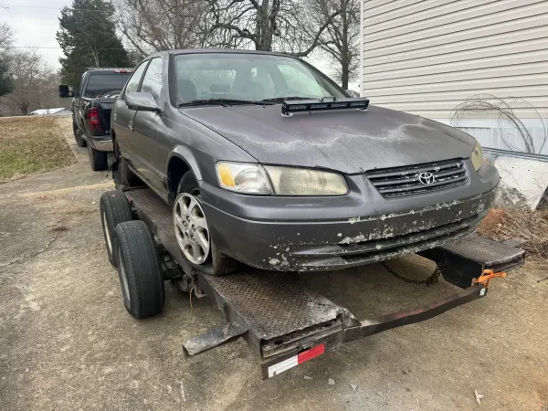 WE BUY JUNK CARS TOW JUNK - photo 2