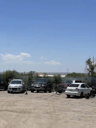 Los Generales Cash for Junk Cars & Towing LLC