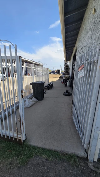 Titanium Auto Source Llc