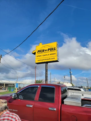 Al's Atomic Pick U Part