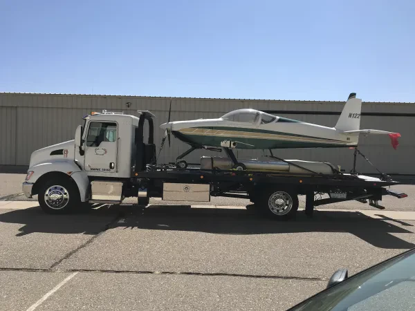Moving On Towing - photo 2