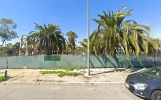 We buy cars and trucks