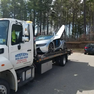 Steven's Towing