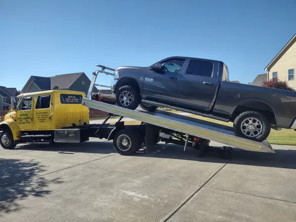 Mike's Towing & Transport - photo 2