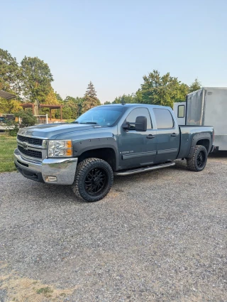 Grimm's Automovation - Heavy Duty Towing | Semi Truck Towing | Commercial Towing | Big Rig Towing