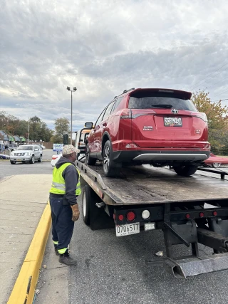 Scott's Towing & Recovery Service - Washington, D.C.