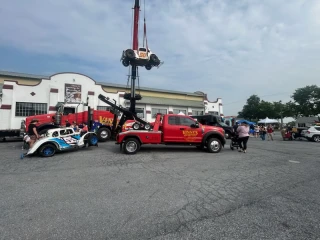 Vinny's Towing and Recovery