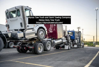 Alyssa Tow Truck and Semi Towing Company - Heavy Duty Towing, Auto Towing Service Company in Webster, TX