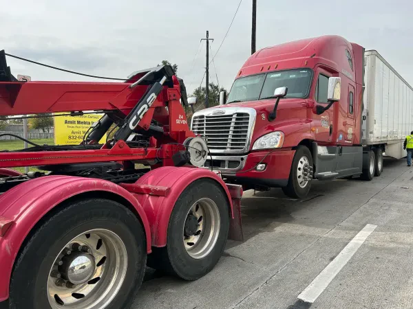 Tow Truck Near Me 24/7 - photo 3