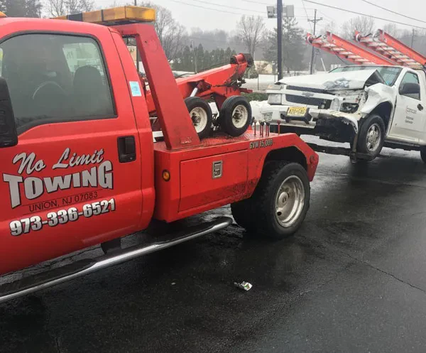 No Limit Towing LLC - photo 2