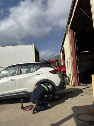 Joe's Truck & Auto Repair