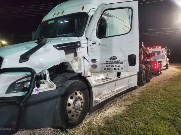 24/7 Omar Roadside Assistance Dallas, Tow Near Me & Heavy Duty Towing Services - photo 3