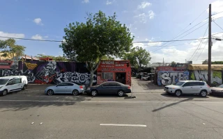 El Apache Auto Wrecking