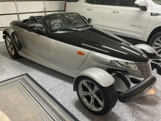 J & J Auto Wrecking Inc