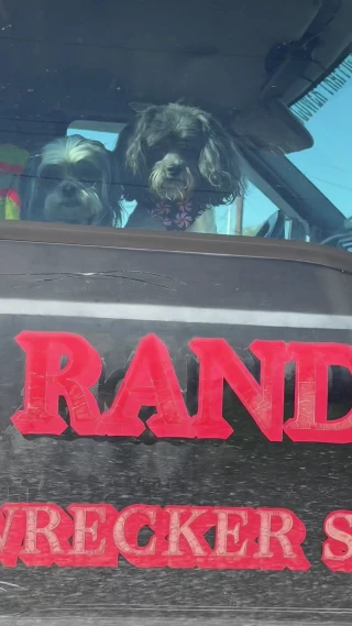 Randy's Wrecker Services