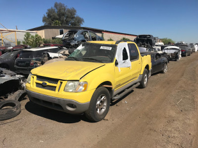 Reeves Auto Wrecking JunkYard in Phoenix (AZ) - photo 4