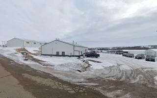 Truck & Auto Salvage