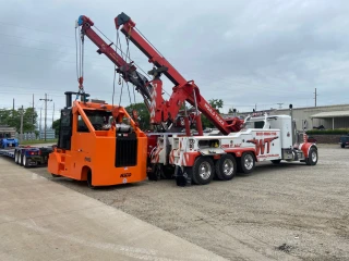 World Truck - Towing, Transport, Recovery, Repair