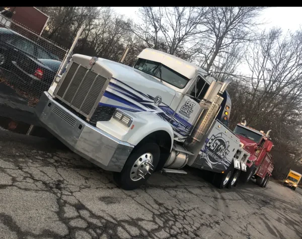East Coast Towing & Recovery - photo 4