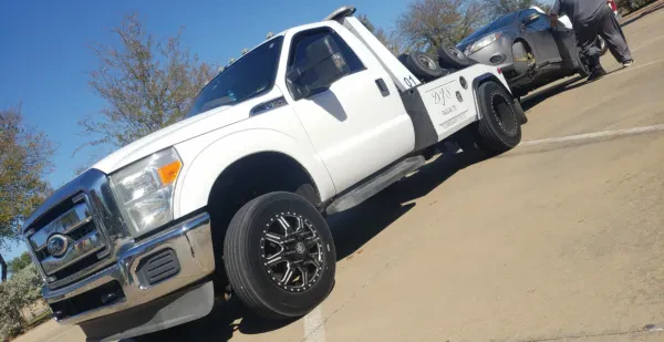 DJ's Towing & Recovery - photo 2