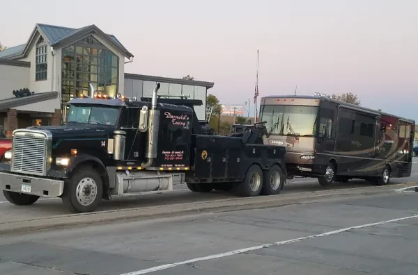 Darnold Towing - photo 2