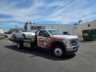 Mike's Towing Service