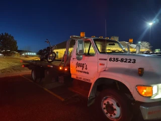 Doug's Towing