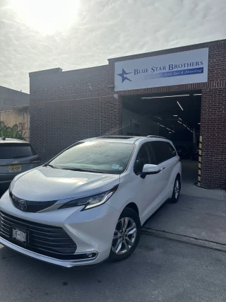 Blue Star Brothers Auto Body Shop | Greenpoint