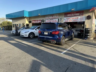 FAST TRACK TIRE & AUTO SERVICE