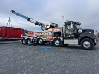 Main Truck Towing & Repair Inc