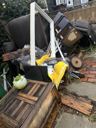 Junk Buddie's 5 Junk Removal