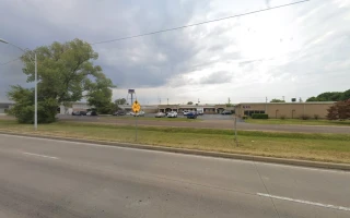 Distributors Warehouse Bumper to Bumper