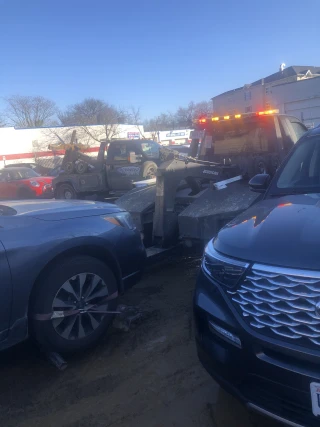 Advanced Towing Co LLC