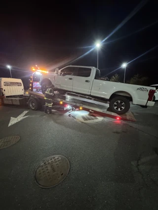 Aaron's Towing