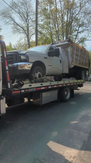 D&R Towing Inc
