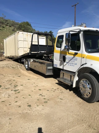 Clark & Howard Towing