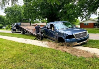 Segovia's Auto Express