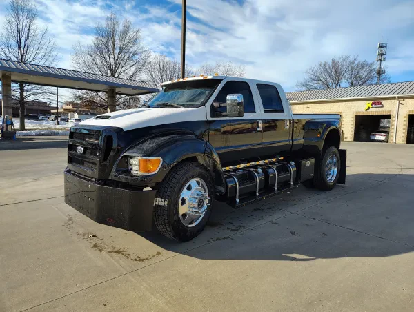 Santa Fe Tow Service - Cars, Heavy Duty & Semi Truck Towing - photo 2