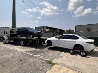 Top U.S. Auto & Towing