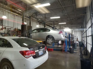 Dykstra's Auto - Larch St.