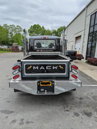 US Truck Parts, Inc.