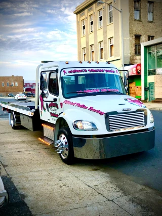 Gabriel's Boricuas Towing